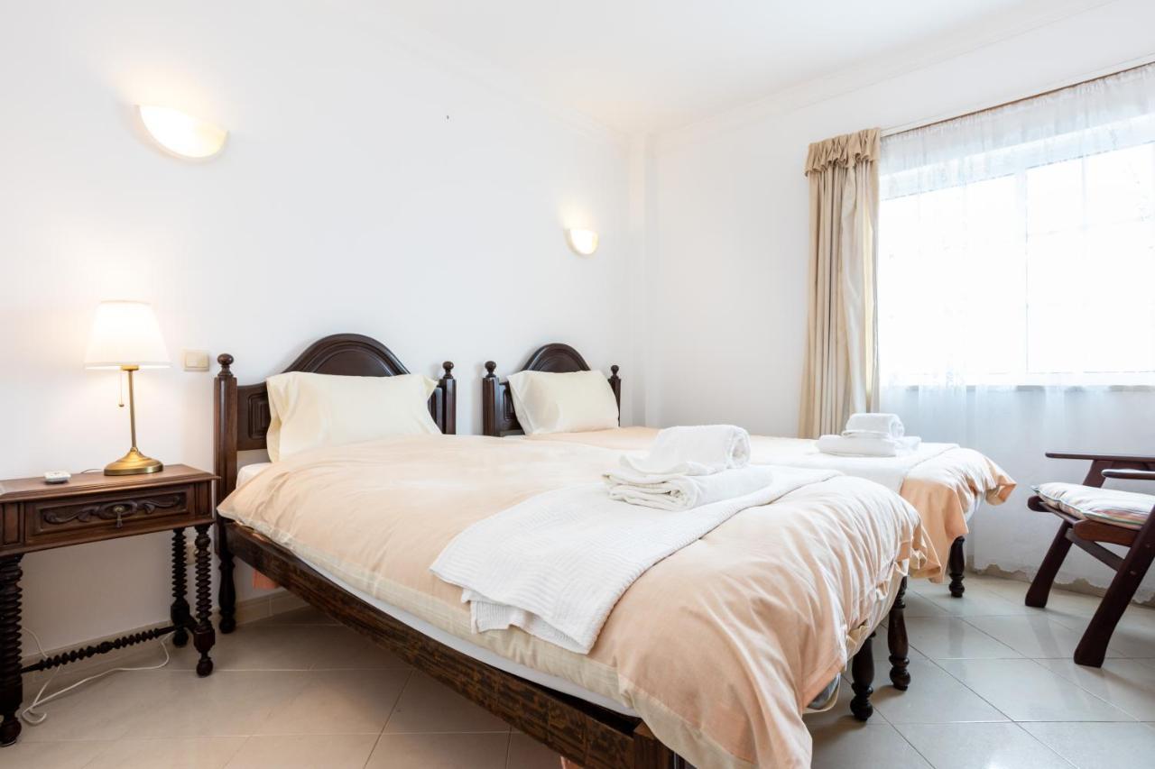 Top Floor Apartment With Great Views! Albufeira Exterior photo